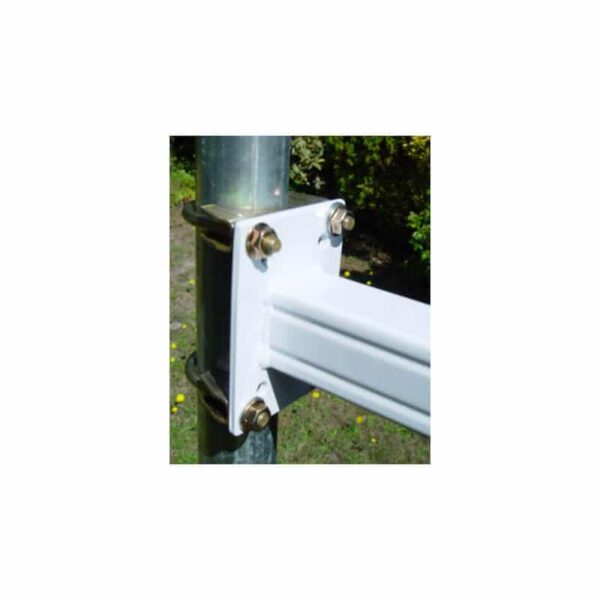 Mounting Arm attached to Pole with U bolts